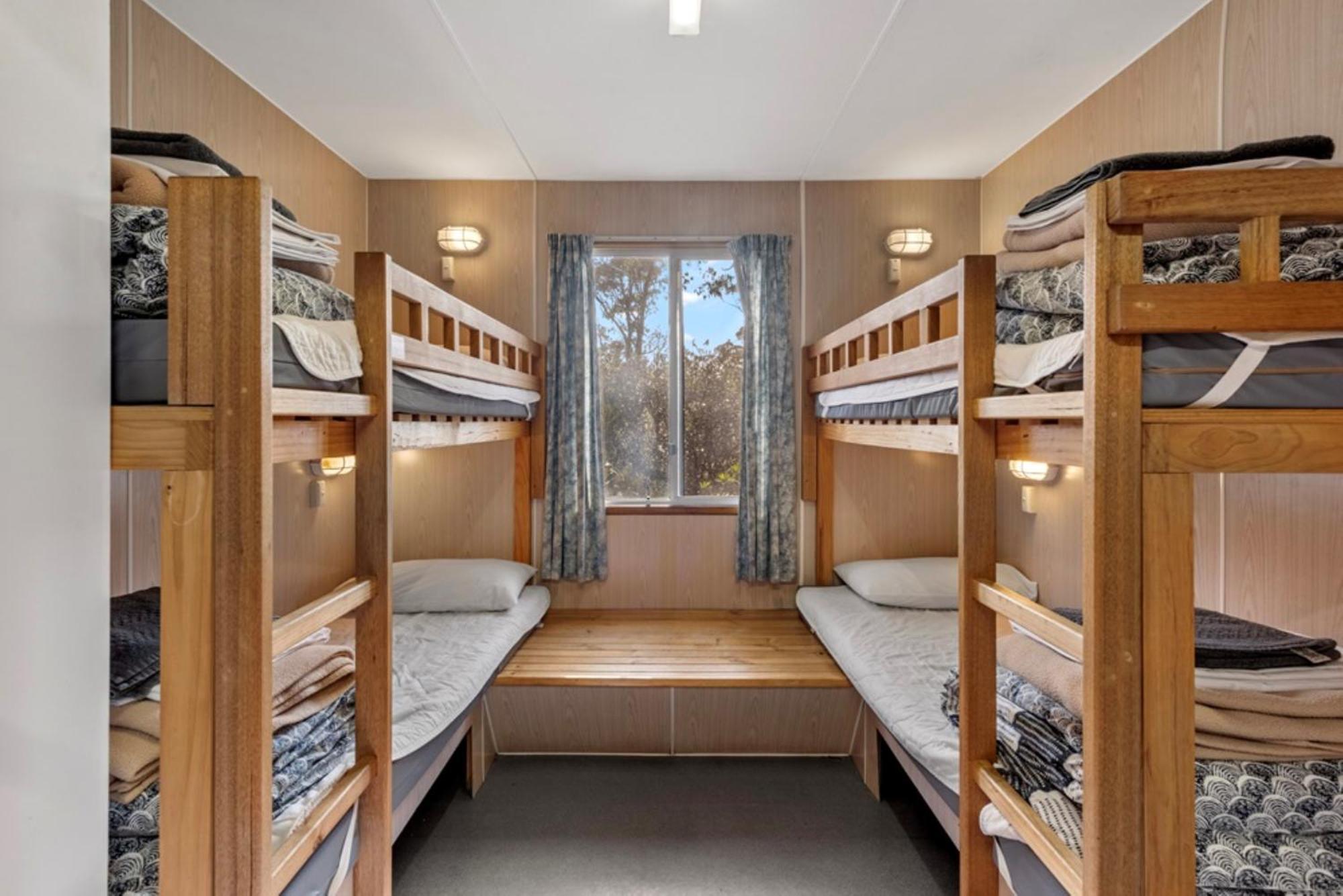 Discovery Parks - * Cradle Mountain