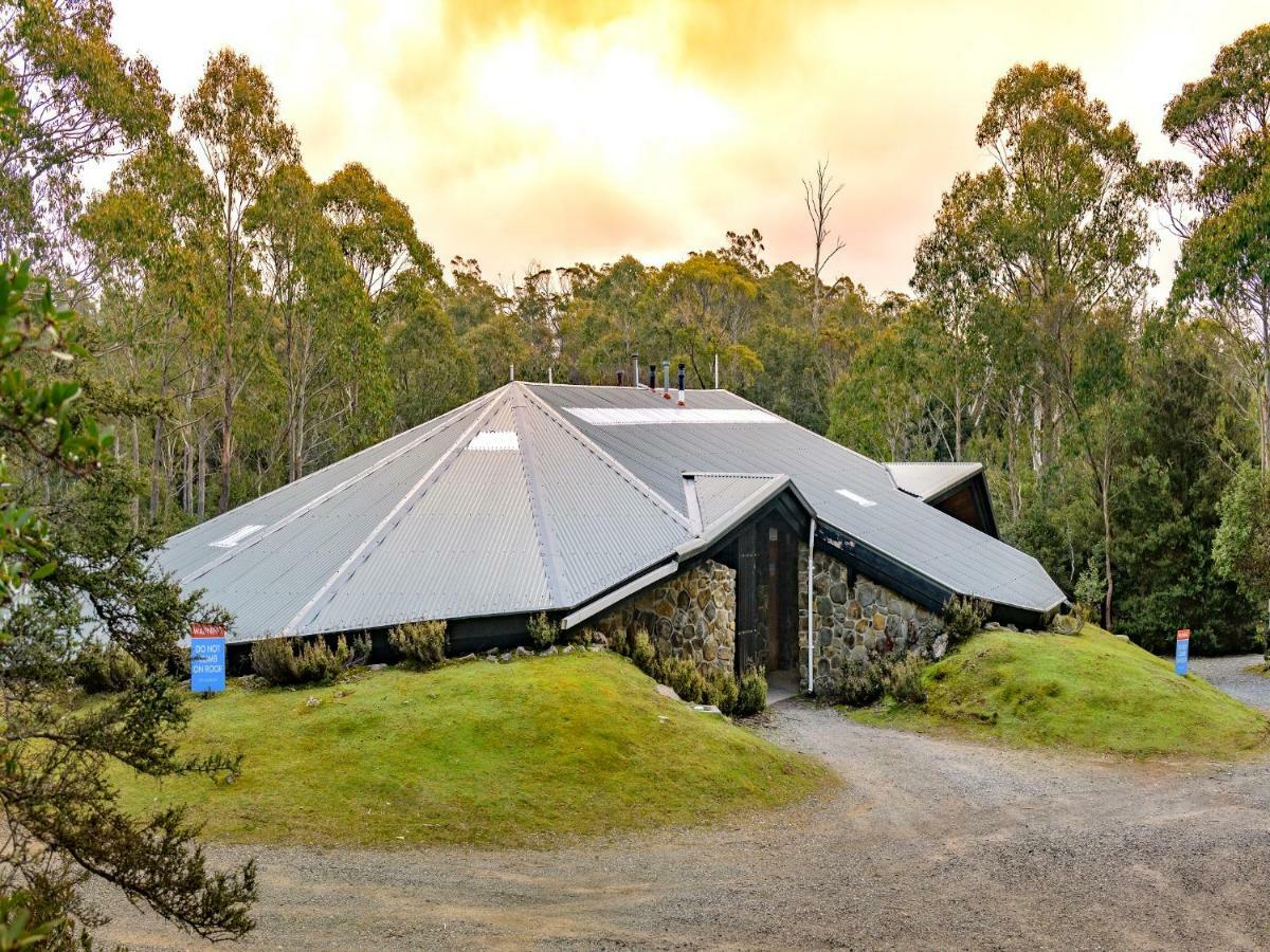 Discovery Parks - * Cradle Mountain