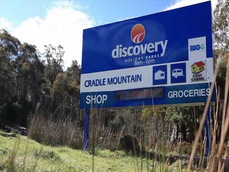 Lodge Discovery Parks - *